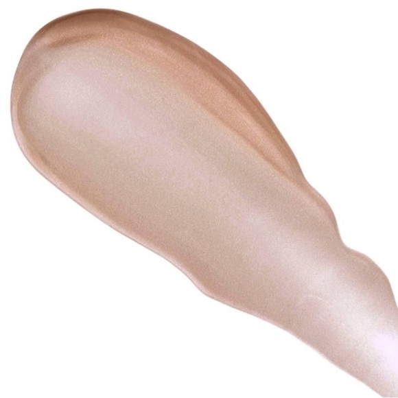 Tarte Tartiest Pro Glow Liquid Highlighter in the Shade Sparkler - Picture 5 of 7